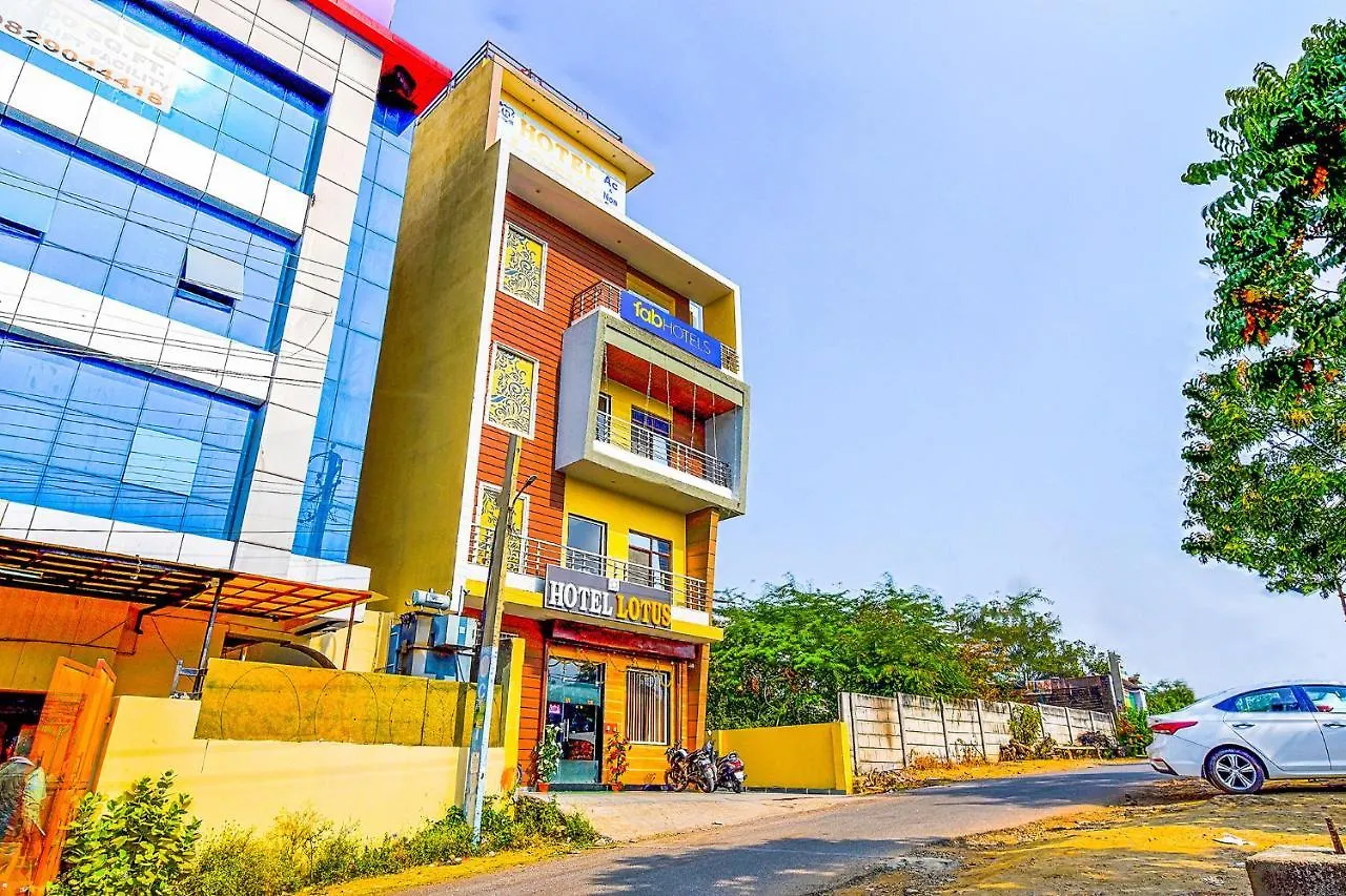 Fabhotel Lotus Udaipur 3*,  India
